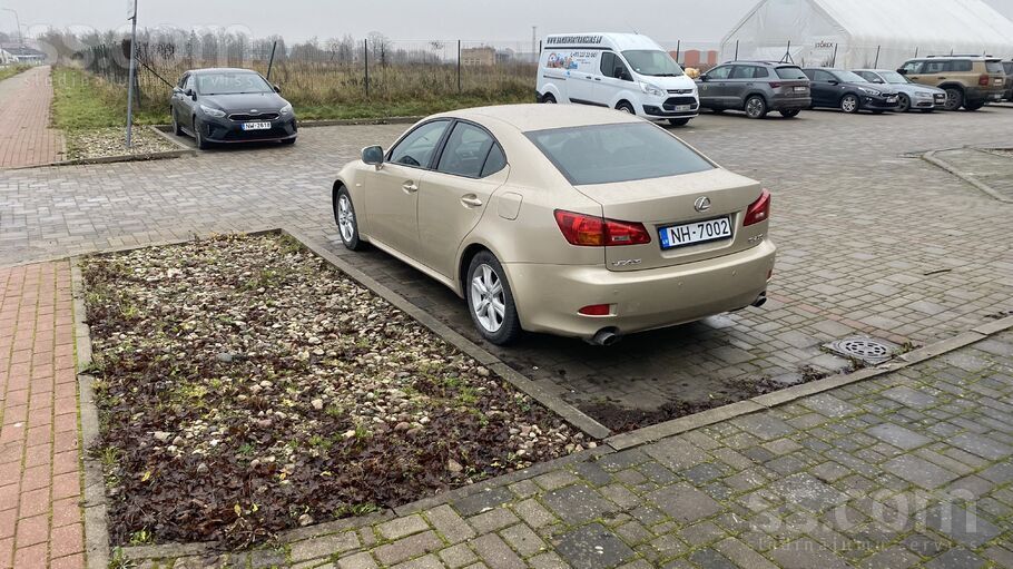 Lexus Pārdodu Lexus is250 tehniski ideālā stāvoklī ar ne