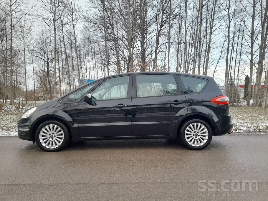 Ford S-Max. 1.6i. 118 kw. 6kpp. Новый комплект Грм. Замена масла в моторе. А