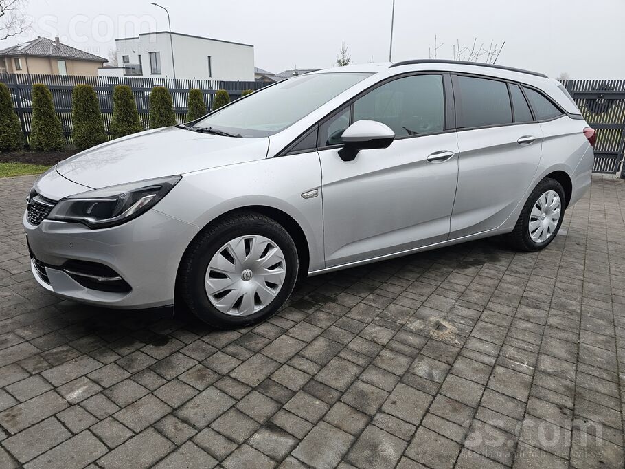 Opel Astra Sport Tourer Edition, 1.4 automāts.
Tikko no Nīderlandes, dzīvs