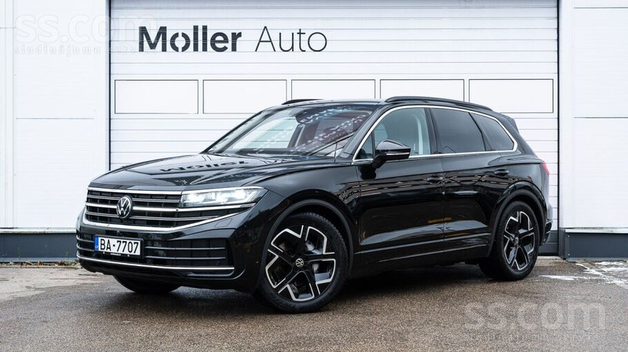 VW Touareg Elegance 4Motion 3.0 Tdi (231 zs) ar automātisko pārnesumkārbu. C