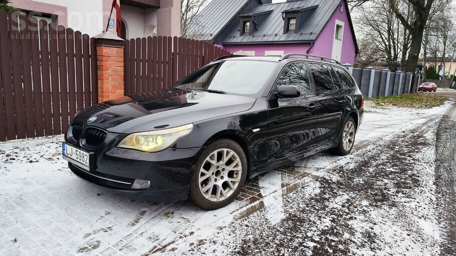 BMW TA līdz 09.2026. Automats. E61 3.0D 173kw. Recaro,
