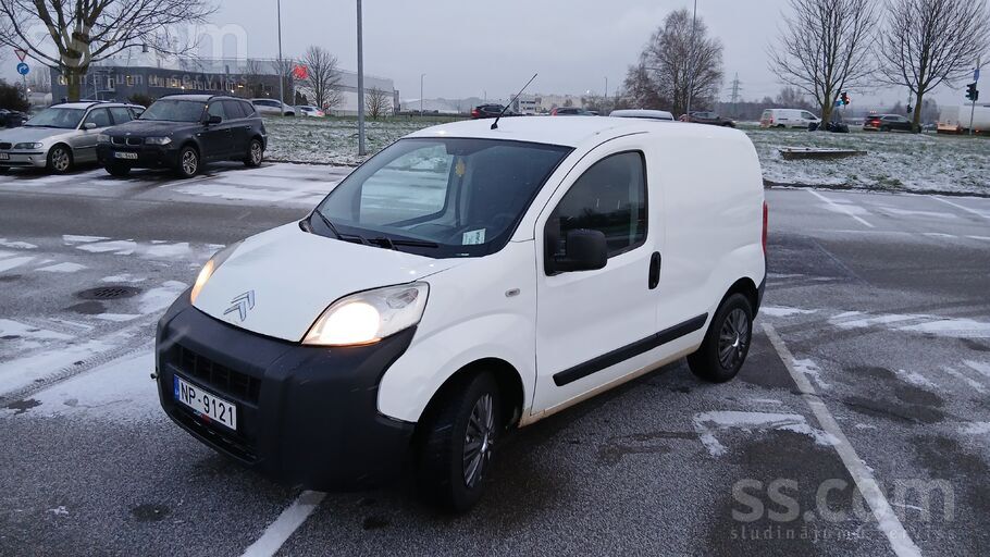 55kw žiperīgs un ar mazu degvielas patēriņu 5l
Kravnesība 500kg
Tehniski l