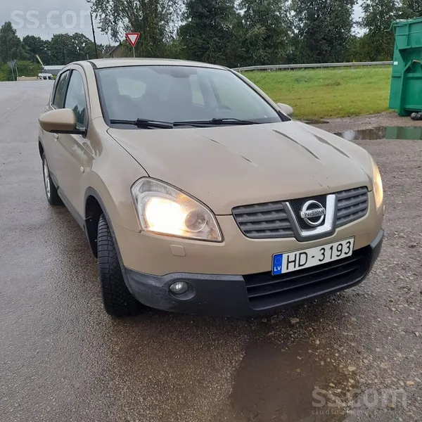 Nissan Pārdod Nissan Qshqai 1, 6 l benzīns-gāze. Viss dar