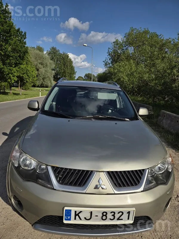 Mitsubishi Mitsubishi Outlander 2Wd/4Wd labā tehniskā stāvokl