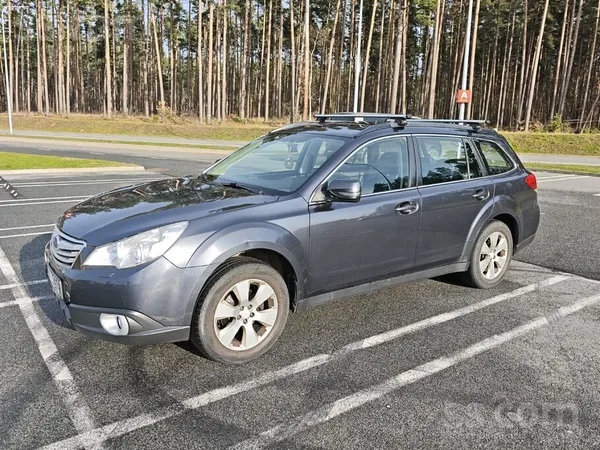 Subaru OUTBACK - 1
