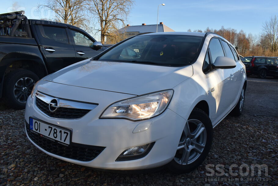 Opel Opel Astra 1.6L Benzīns, 85kW, 03.2012 g. 