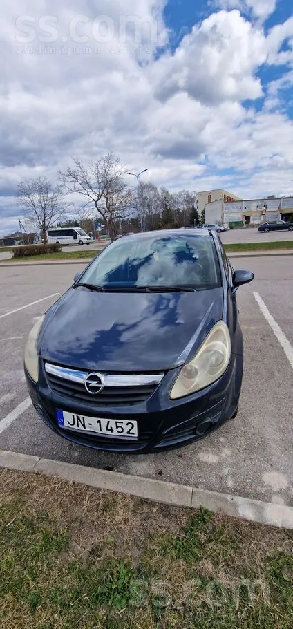 Opel Sakarā ar jauna auto iegādi, pārdodu ērtu, ekonomi