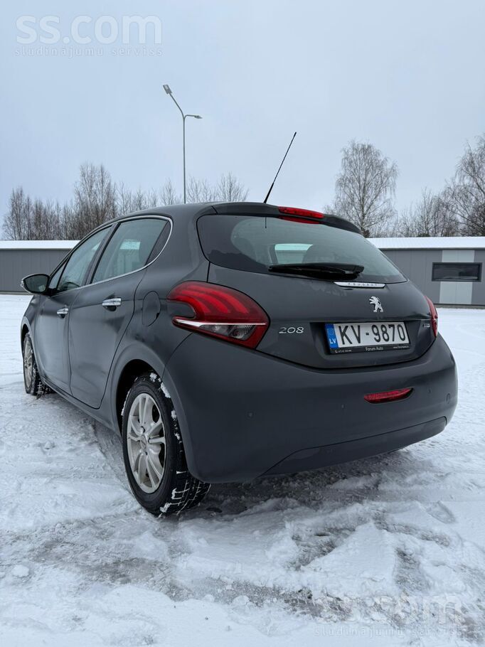 Ļoti labā stāvoklī, ļoti ekonomisks, mazs ceļu nodoklis, uzticams auto. Skai