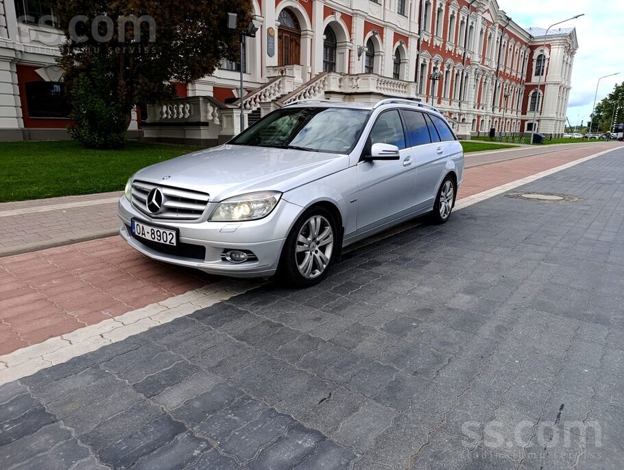 Mercedes Mercedes-Benz C220 2.2 dīzelis 