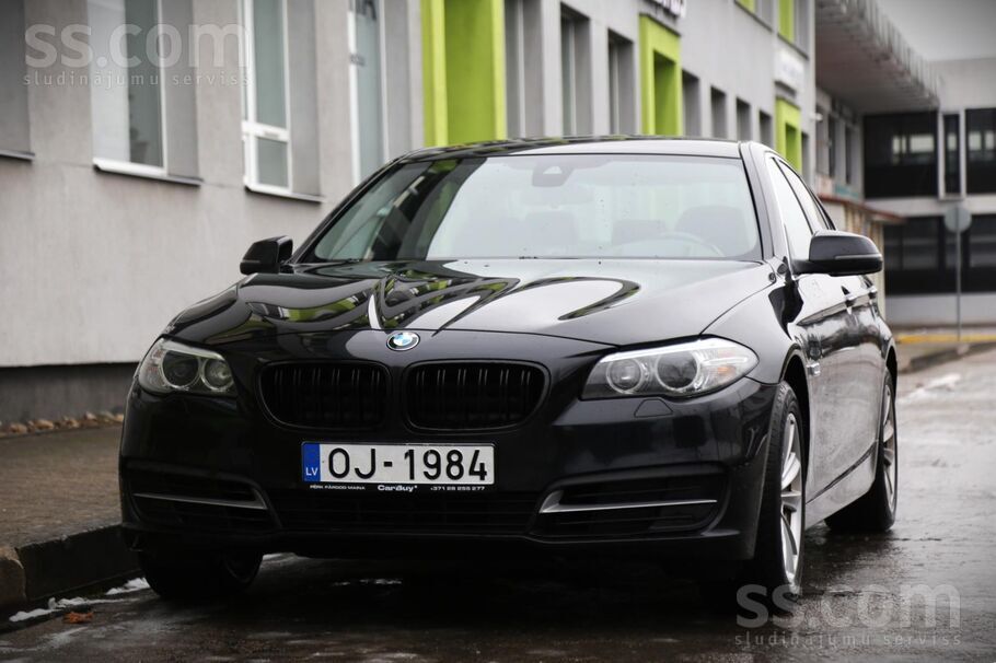 BMW 3.0d F10 Facelift, 190kw, 4 zonu klimata kontrole,