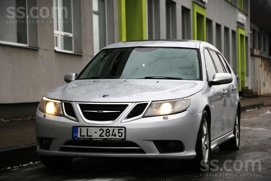 Saab 1.9 dīzelis, manuālis, ādas salons, kruizkontrole,