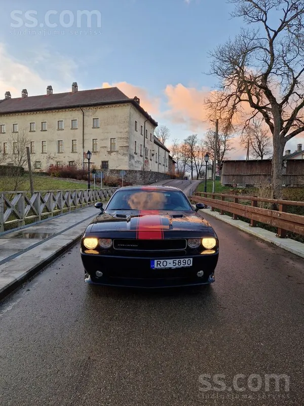 Dodge Dodge challenger sxt Rallye redline