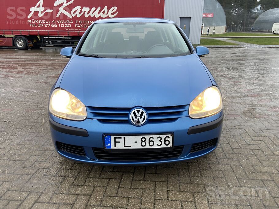 Volkswagen SIA pārdod VW Golf 5, 1.4 benzīns (55 kW), manuālā