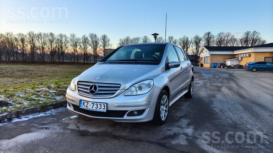 Mercedes Pārdod Mercedes B180 2.0 dīzeli. Ļoti ekonomisks u