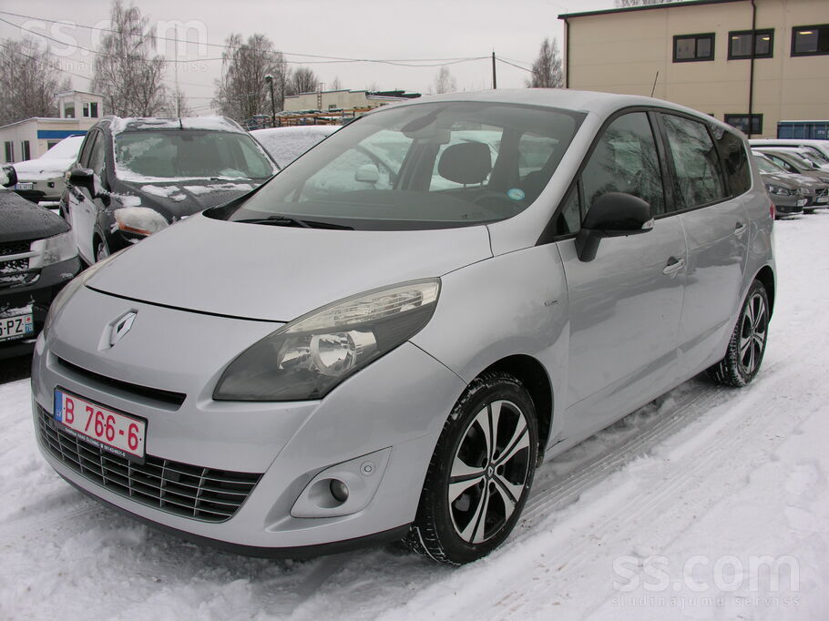 1.5tdci 81kw. automats Automašīna tikko ievesta, labā tehniskā un vizuālā st