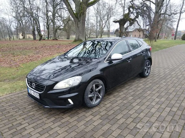 Volvo Pārdod ļoti labā tehniskā un vizuālā stāvoklī esoš