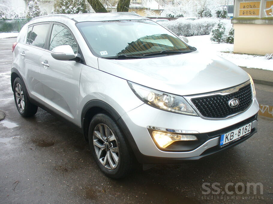 Автомат, покупалась новой в Латвии, новый ТО, небольшой расход, хорошее сост