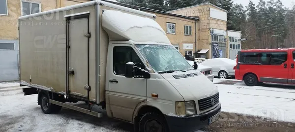 Volkswagen Tiek pārdots uzticams darba auto. Kravas nodalījum