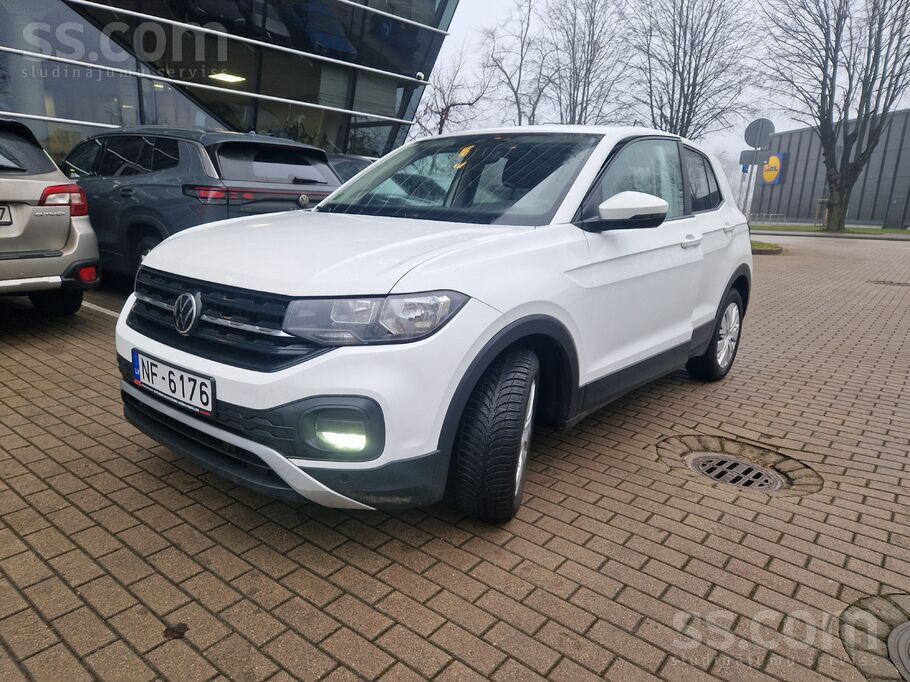 Uzņēmums pārdod VW T-Cross City SO 1.0Tsi 110H Dsg. Automašīna pēc pilna ser