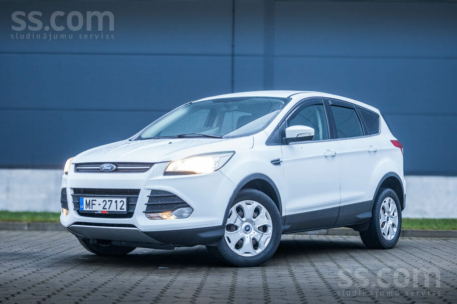 Ford Ford Kuga ar 2.0 litru dīzeļdzinēju un automātisko