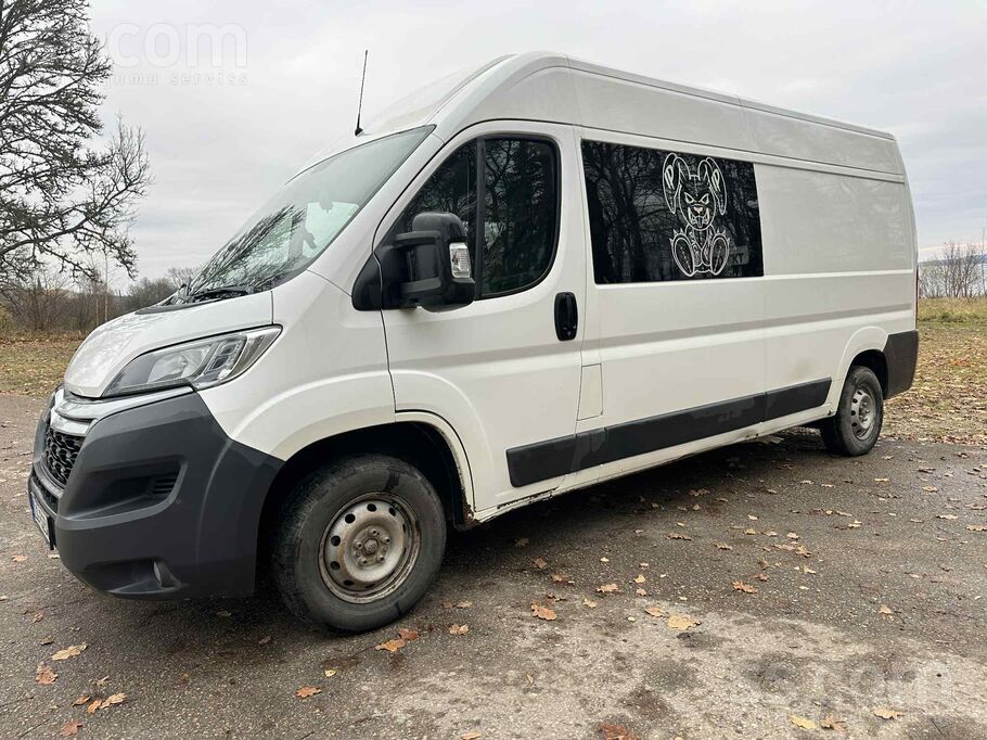 Pārdod labu busiņu, jo nav vajadzības. Var izskatīt daļēju maiņu pret vieglo