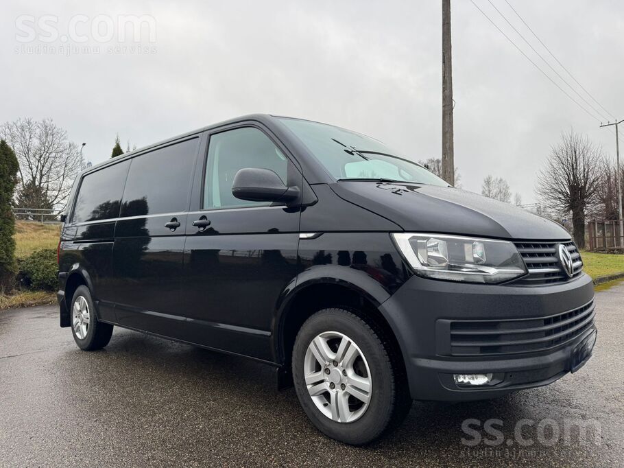 Volkswagen Pārdodu VW Transporter kravas furgonu ar garo rite