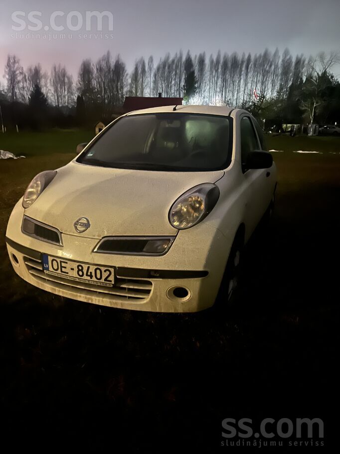 Nissan Laba mašīnīte ļoti svaigā kondīcijā. tikko izieta 