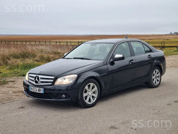 Mercedes Pādošanā Mercedes Benz c200 W204 tikko ievests. 
