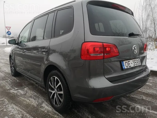 Volkswagen Volkswagen Touran, 1.6 дизель( 77 kw), 6- Кпп, 7 -