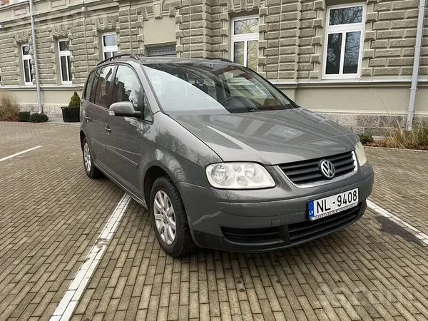 Volkswagen Pārdod VW Touran 1.9 dīzelis , 2005.g. , TĀ 11.26.