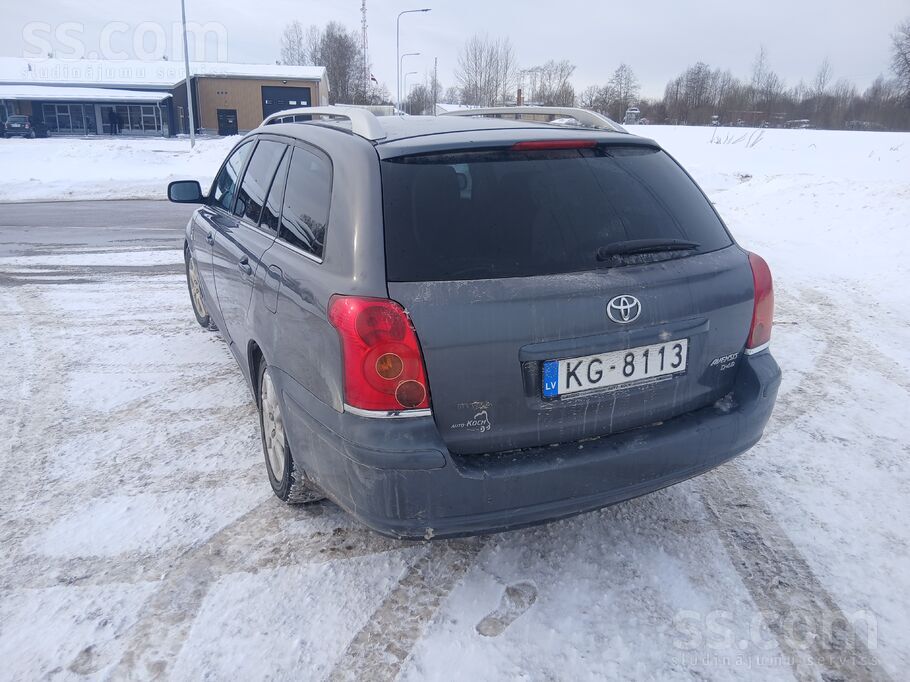 Pārdod braucamu auto. 
Sēdies un brauc mājās kaut šodien un tūlīt 
2.2dīze