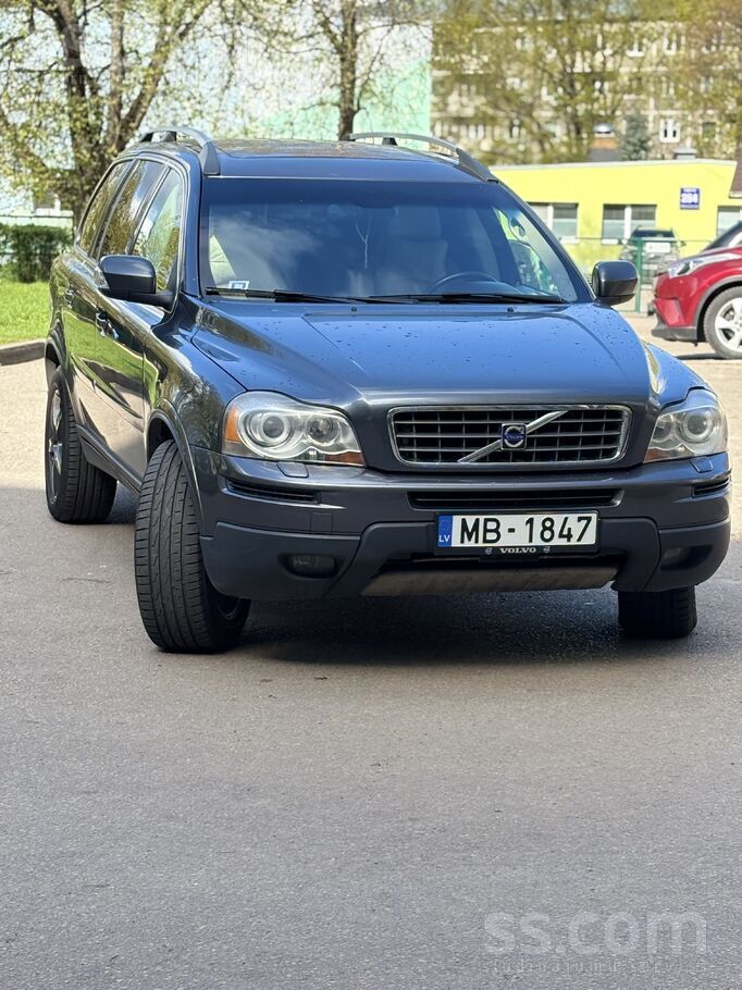 Volvo Volvo XC 90 Avd 2, 4 dīzelis 136 Kv-185 Zs. 6- Pak