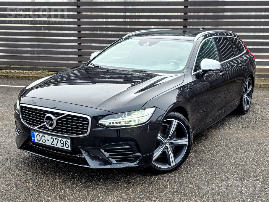 Volvo V90 T8 R-Design, 390ps, Awd, hibrīds, bagātīga komplektācija.
Gada