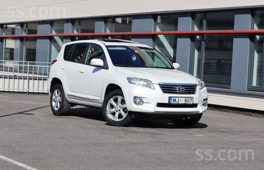 Toyota Svaiga tehniskā apskate. Toyota Rav-4, 4X4, Faceli