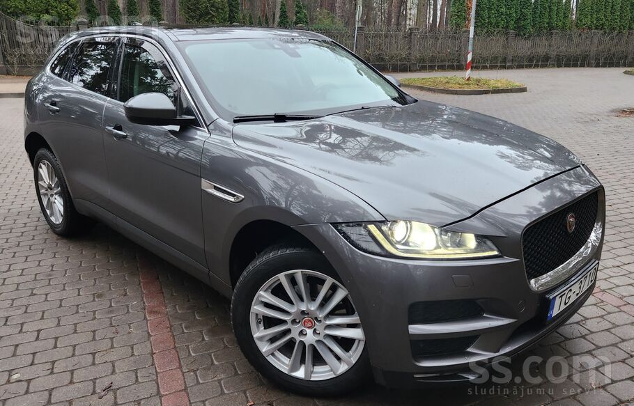 Jaguar Tiek pārdots 2019. gada Jaguar F-Pace 2019 labā st