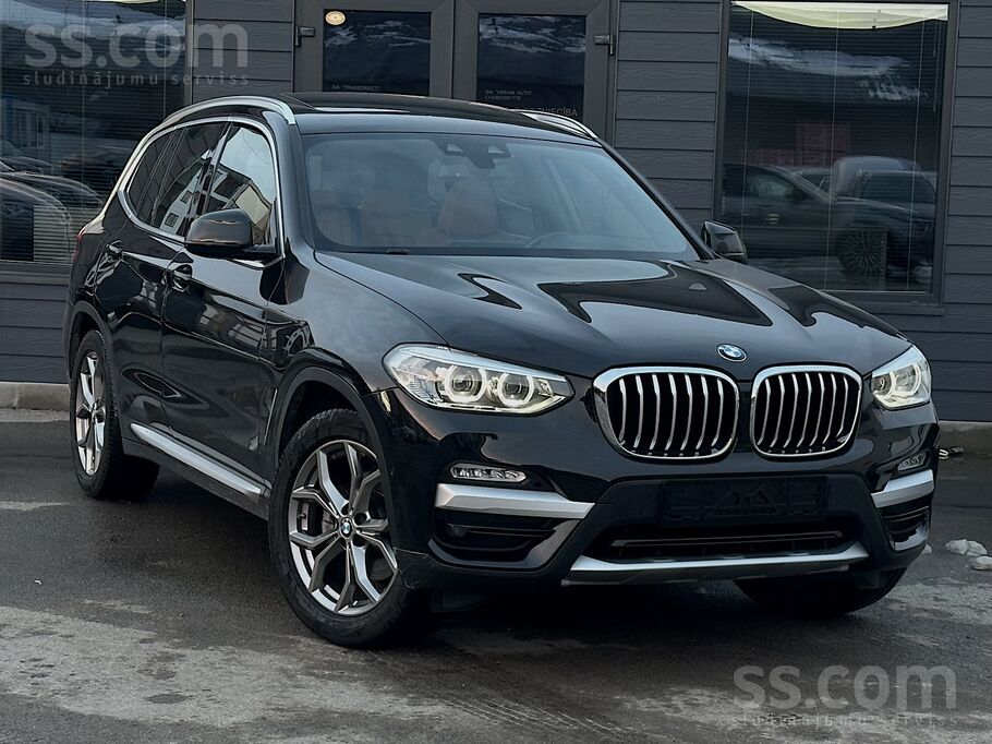 BMW Tikko no Nīderlandes, BMW X3 xDrive ar 2.0i dzinēj