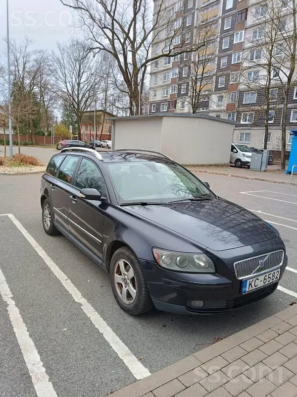 Volvo Volvo V50 1, 6D-ekonomisks auto gan ekspluatācijā,