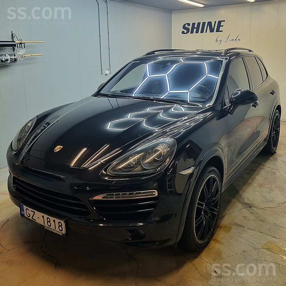 Privātpersona pārdod Porsche Cayenne S 4.2 Diesel Gts V8 ar 381 ZS.
Augs