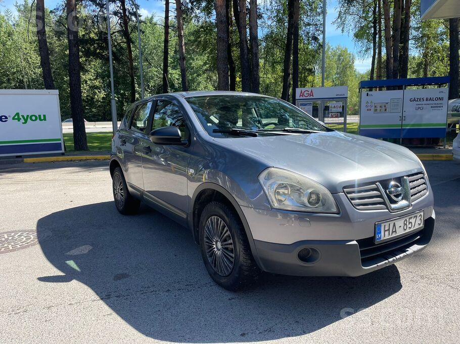 Nissan Nissan Qashqai 2.0 benzīns, automāts, pilnpiedziņa