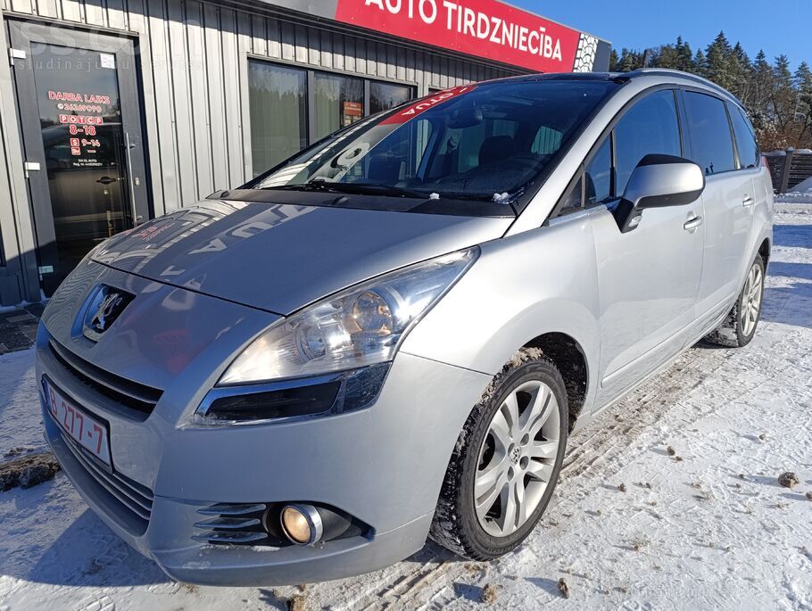 Peugeot Pārdod Peugeot 5008 2, 0 hdi 2012 gada izlaidums. 