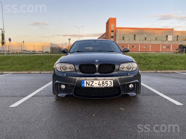 BMW BMW 120 D , 130 kW Teicamā stāvoklī. Visas apkopes