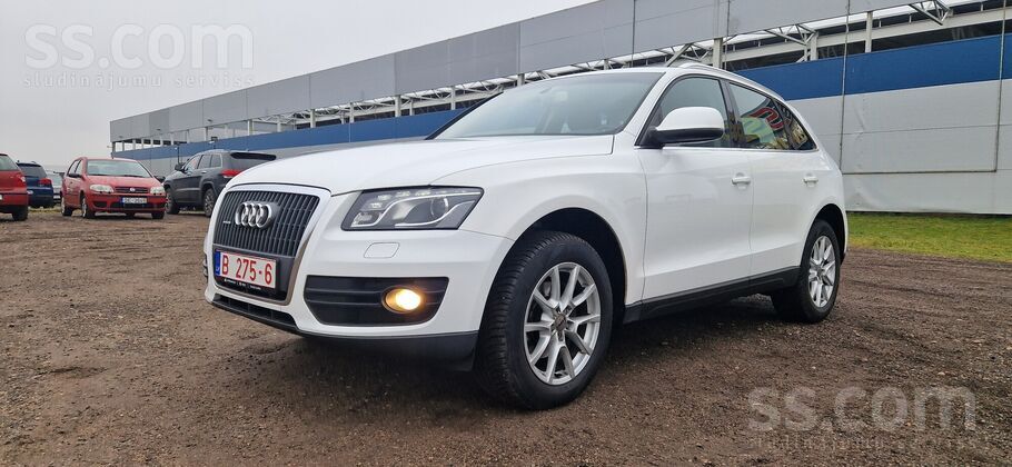 Audi Q5 2.0Tdi dīzelis 105 Kw & 143 Hp & Z. S. automašīnas pirmā reģ. Itālij