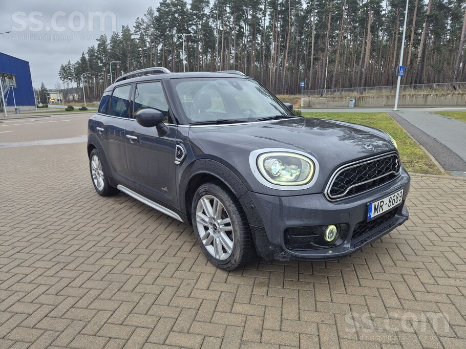 Mini Countryman S All4, 2, 0 benzīna dzinējs 192zs (141