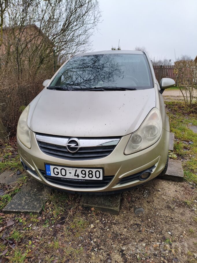 Opel Corsa 1.4 benzīns automātiskā pārnesumkārba apskate līdz 02.09.2026 līd