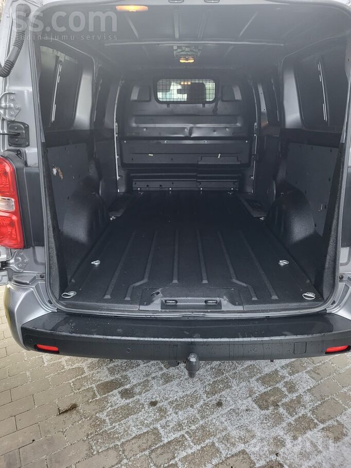 Toyota Toyota Proace kravas busiņš ar divām durvīm aimugu