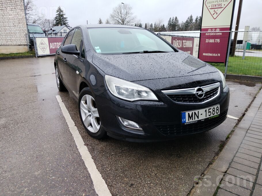 Pārdod - Maina
Opel Astra J, 2011.g.
Papildus ieguldījumi nav nepieciešam