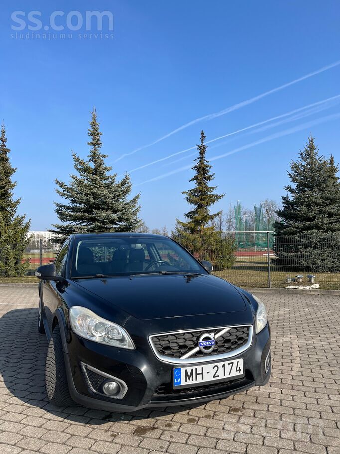Tikko izieta tehniskā apskate. Facelift Volvo C30, 2010. gads, 1, 6D, 80kW (