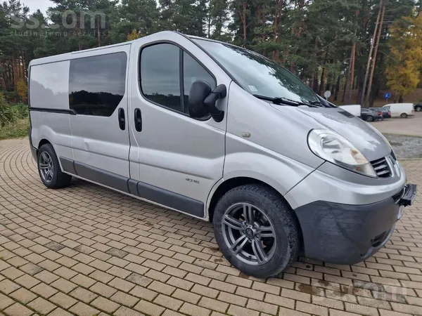 Renault Pardod Renault Traffic 2 H1L2, 2011. Gads, ieguldī