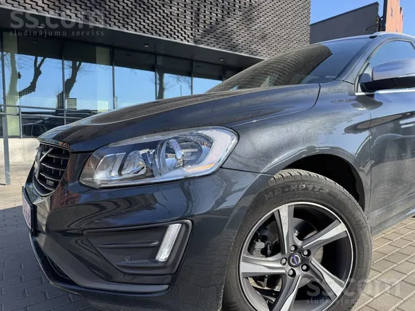 Volvo Volvo Xc60 R-Design Awd 2.4