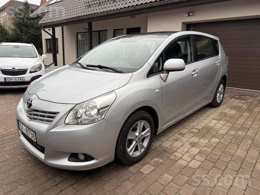 Toyota Teicams Verso, 1.6 97kW benzīns, reģistrēts Latvij